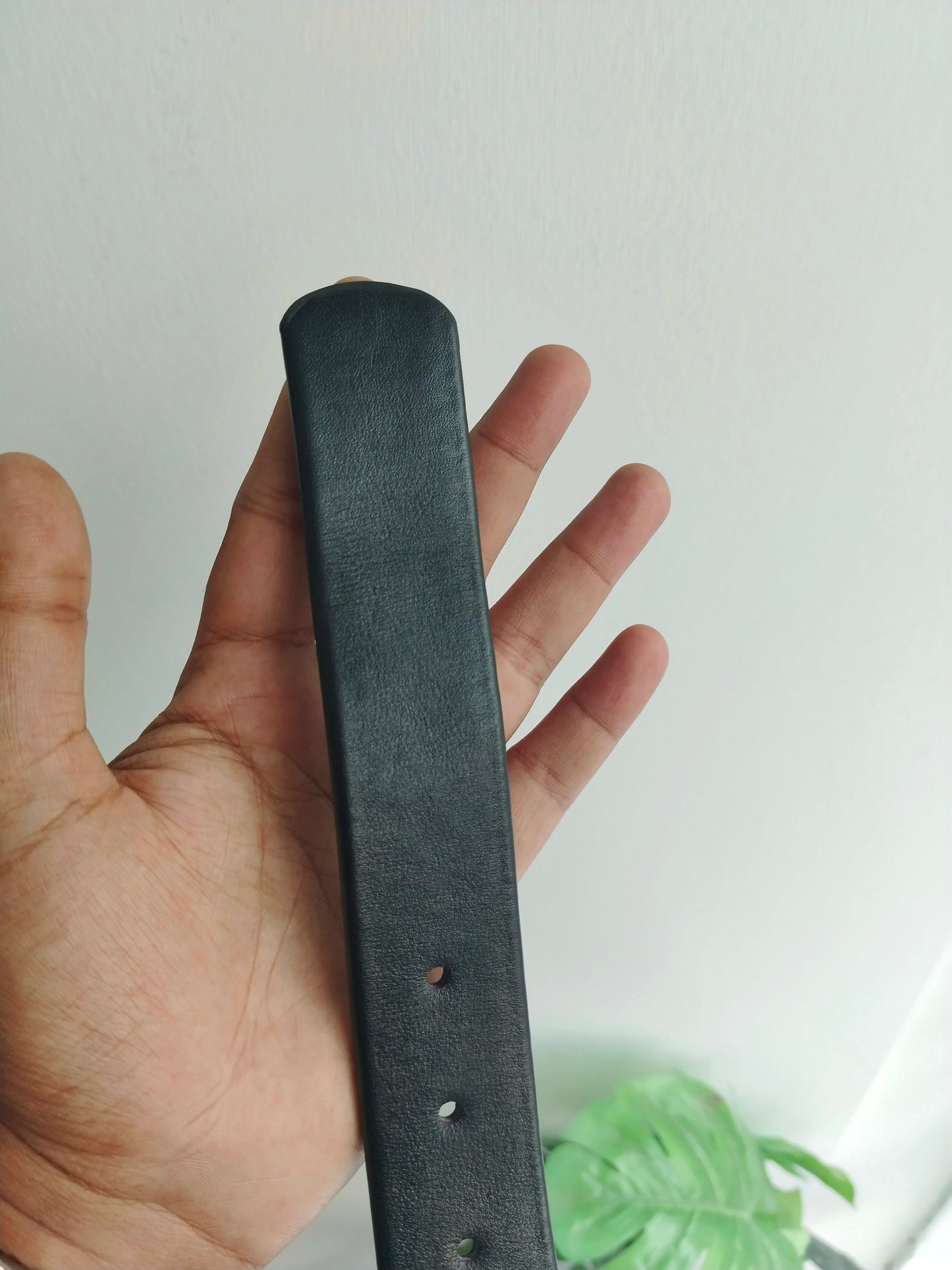 Hidden Stitched Aniline Cow Leather Belt